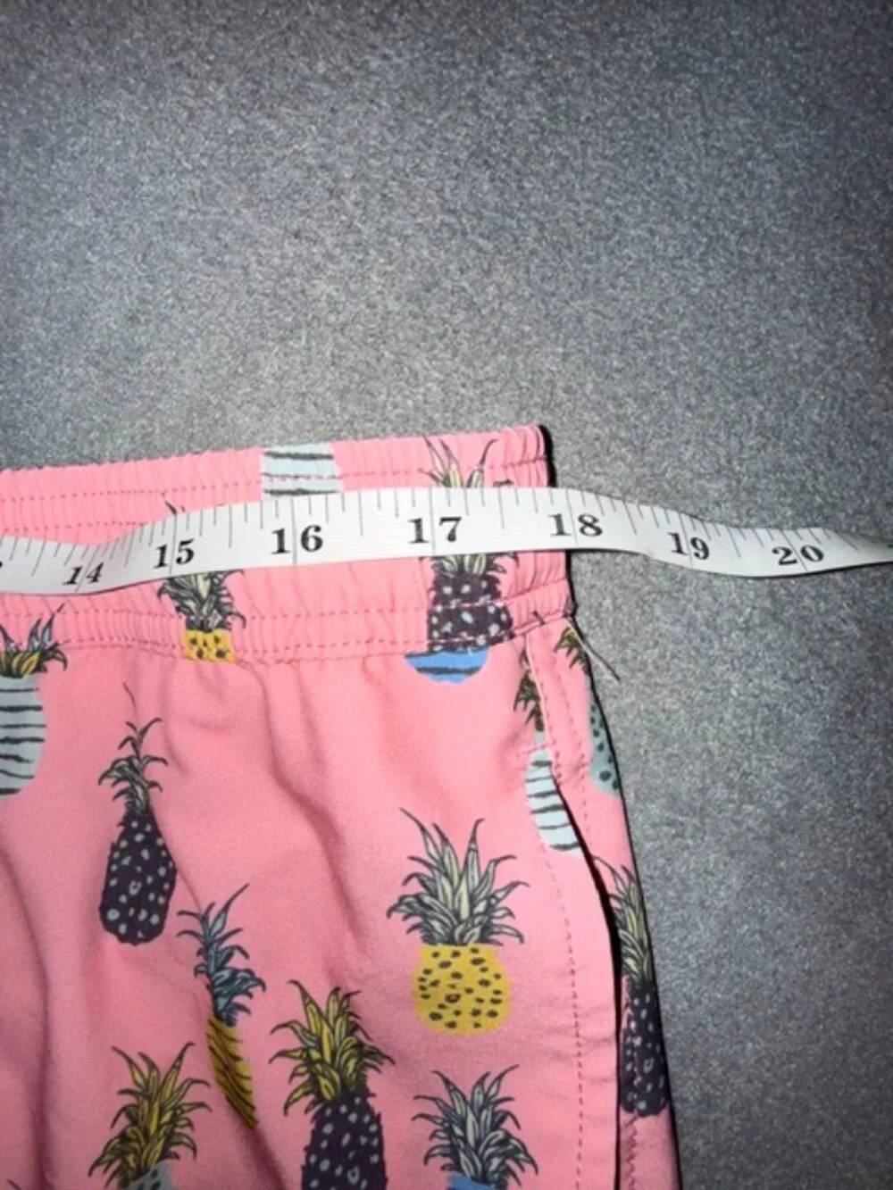 Maamgic Men's Swim Trunks Size XL Pink Pineapples Pocket Drawstring